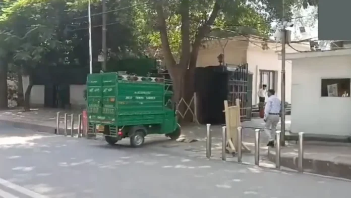 Delhi CM House Sealed