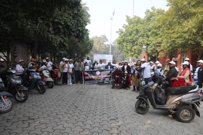 लोकतंत्र का सच्चा योद्धा