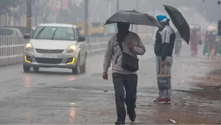 दिल्ली-एनसीआर में बारिश को लेकर येलो अलर्ट, कई स्थानों पर हल्की बारिश की संभावना