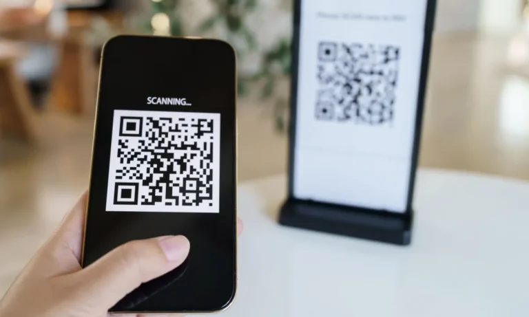 UPI Fraud Alert: आज का साइबर सुरक्षा विचार – QR कोड धोखाधड़ी से बचाव 