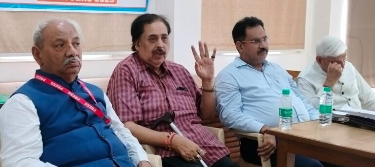 WJI:  वर्किंग जर्नलिस्ट्स ऑफ इंडिया की चंडीगढ़ बैठक में नए मीडिया आयोग और मीडिया काउंसिल के गठन की मांग तेज़, डॉ. विनोद शर्मा अध्यक्ष चुने गए