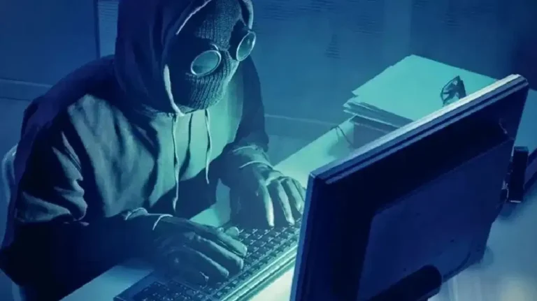 Cyber Suraksha: आज का साइबर सुरक्षा विचार, क्यों स्कैमर्स को ‘शुक्रवार’ सबसे ज्यादा पसंद है?