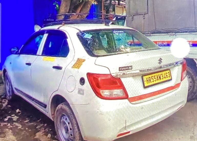 चलती कैब में चालक ने छात्रा के साथ अश्लील हरकत की