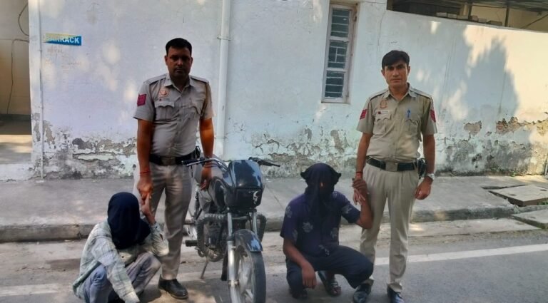 TWO DESPERATE GOLD CHAIN SNATCHERS & AUTO LIFTERS ARRESTED BY DWARKA NORTH POLICE — STOLEN MOTORCYCLE RECOVERED!