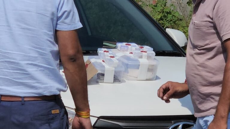 Delhi Crime: दिल्ली रोहिणी में हत्या आरोपी हमजा गिरफ्तार, पैर में लगी गोली