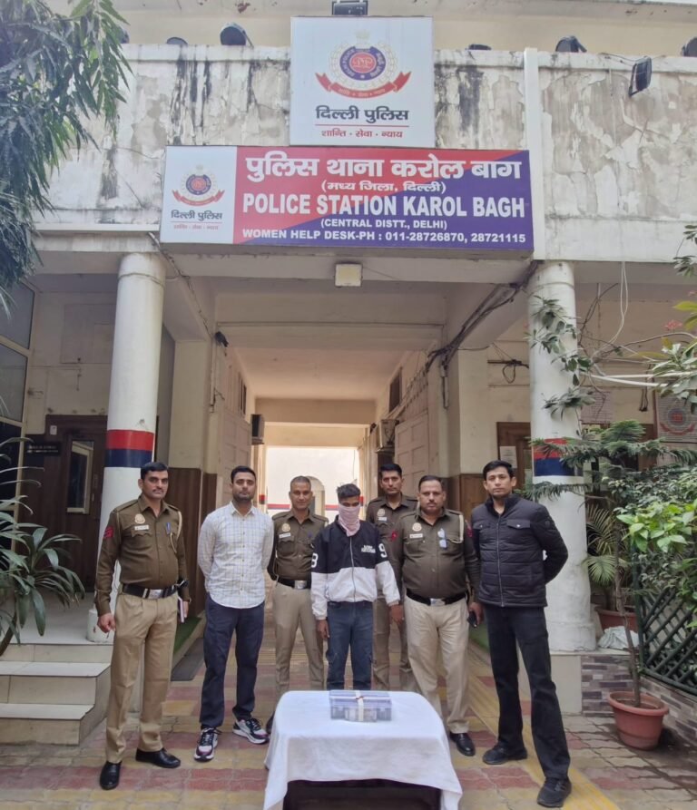 HIGH-VALUE ₹42.39 LAKH HEIST CRACKED BY KAROL BAGH POLICE; INSIDER INVOLVEMENT EXPOSED, ₹13.50 LAKH RECOVERED