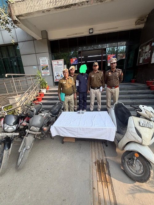 Rohini Delhi Police, Auto Lifter Arrest, Begampur Police
