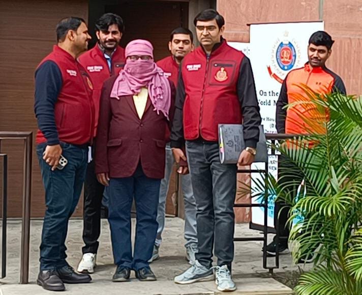 Cyber Cell Busts Major Fake Drug and Cosmetic Racket; Illegal Manufacturing Unit Unearthed