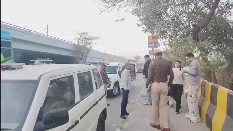 Delhi Crime News, Piragarhi Flyover Incident