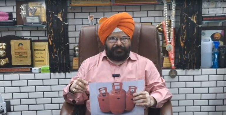 Gas cylinder price hike: गैस सिलेंडर की बढ़ती कीमतों पर नेशनल अकाली दल ने जताई चिंता, सरकार से राहत की मांग