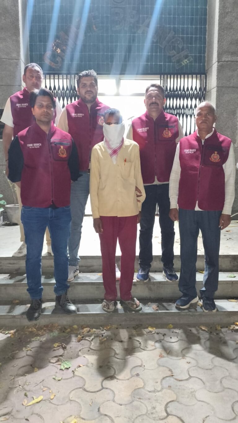Delhi Crime Branch Action: रोहिणी अमन विहार में LPG ब्लैक मार्केटिंग का भंडाफोड़, 57 सिलेंडर बरामद